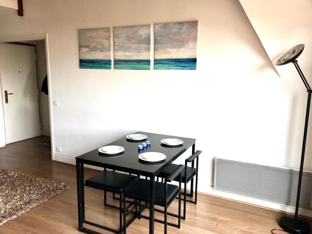 Appartement 3 Chambres Avec Roof Top A 5 Mn De La Plage 도빌 외부 사진